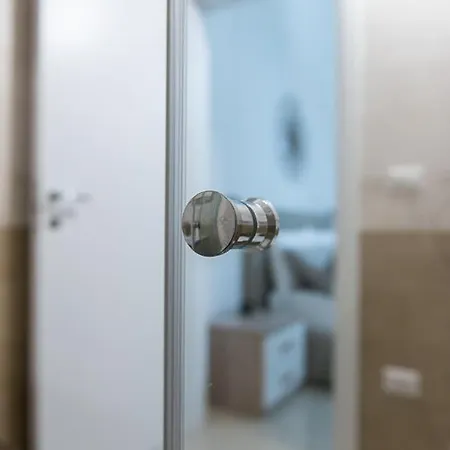 Bed and breakfast B.&.b Maison La Dama 3*