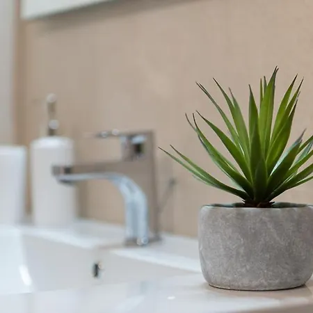 B.&.b Maison La Dama